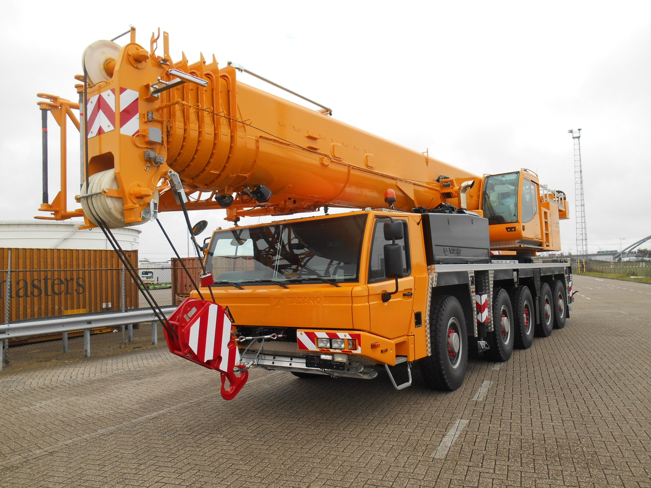 Tadano Faun ATF130G-5