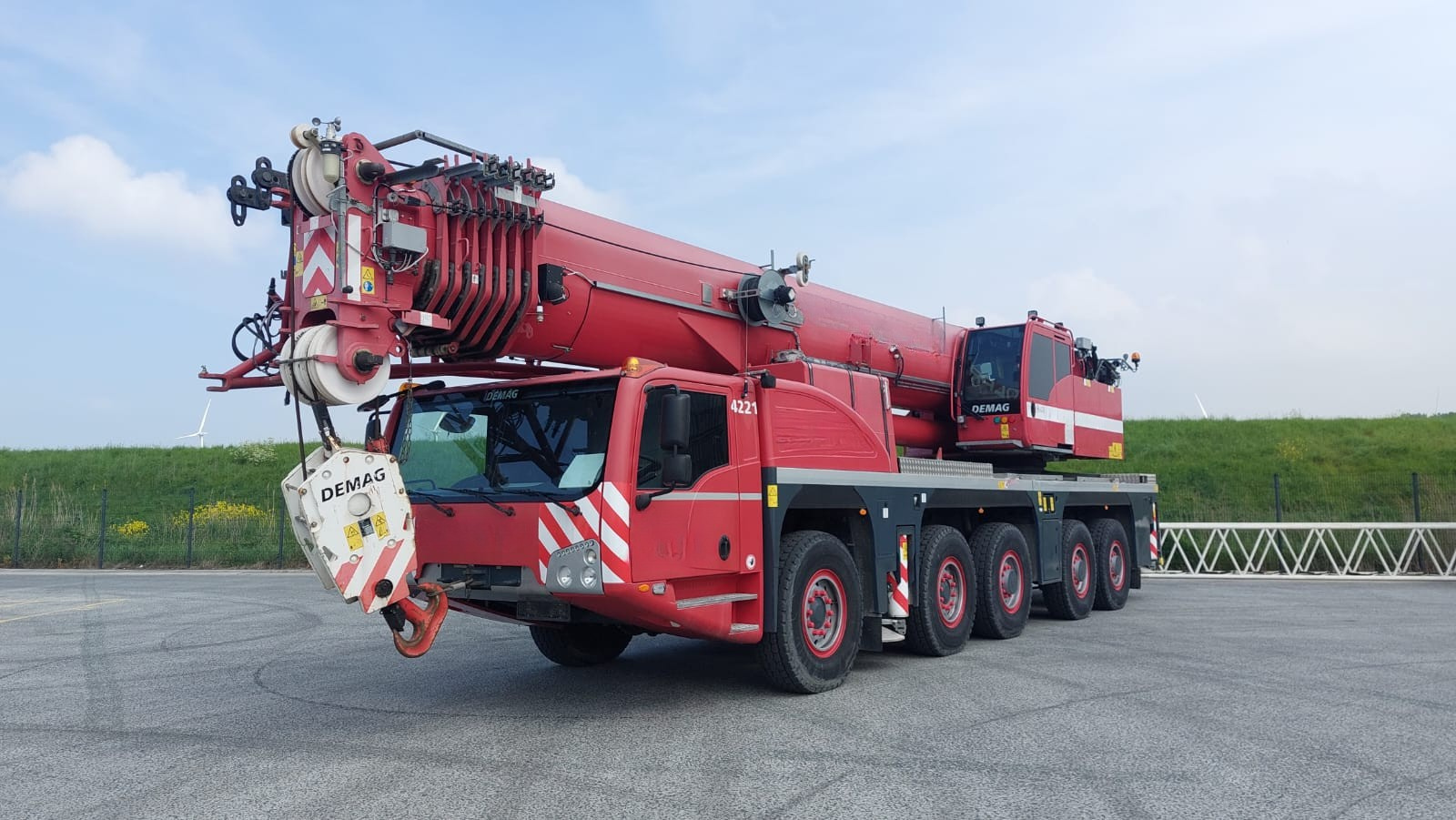 Demag AC220-5