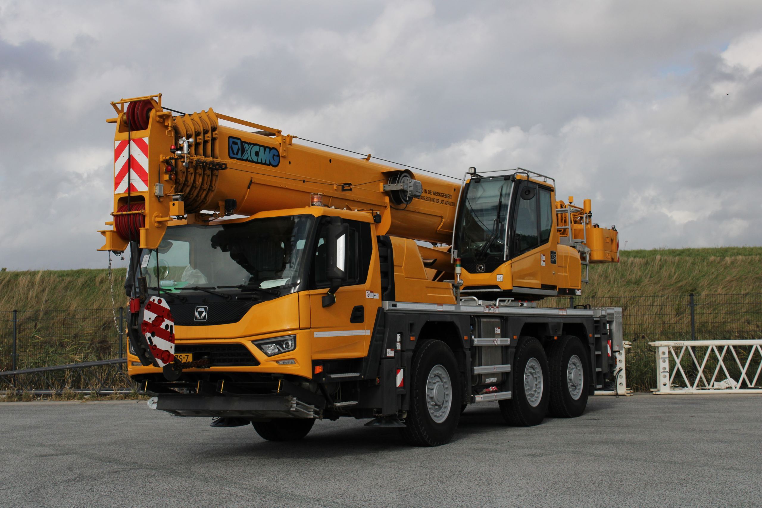 XCMG XCA60_EV
